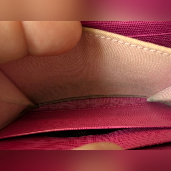 FENDI pink Leather zip around Wallet, 4.5x3x.5", WITH FENDI BOX, with RFID,EUC - Picture 10 of 14